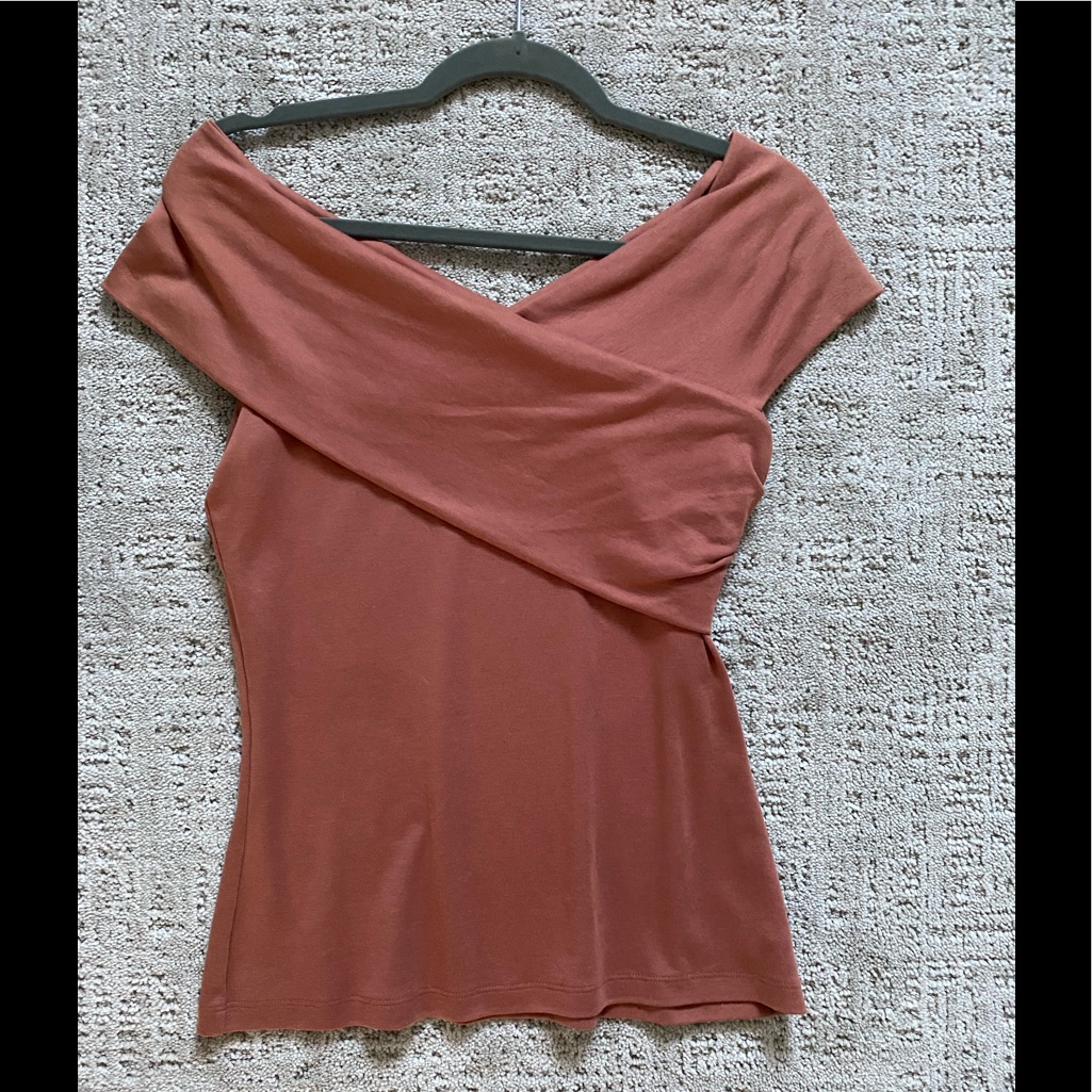 Theory Kellay Top/Tee - Gorgeous Color.